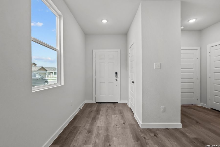 Spacious, unfurnished interior of a new home in Applewhite Meadows, San Antonio (Image 28). Spacious, unfurnished interior of a new home in Applewhite Meadows, San Antonio (Image 28).