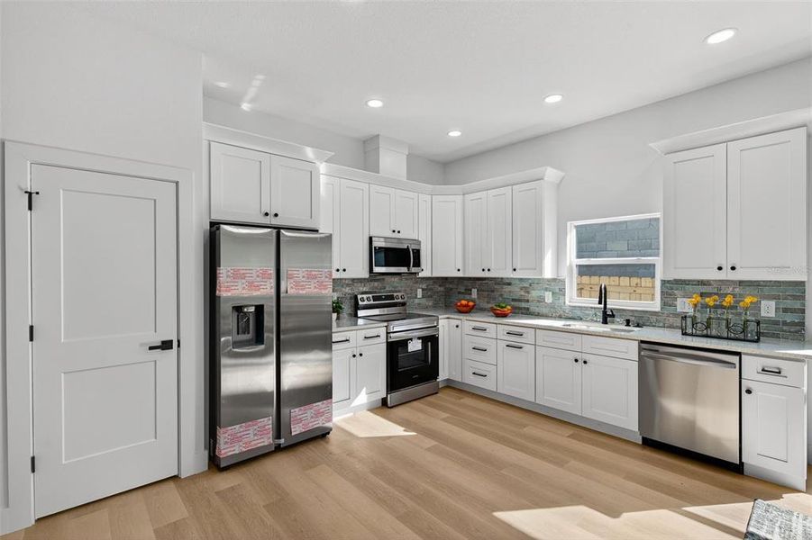 Furnished interior view inside a new home in , Tampa (Image 38). Furnished interior view inside a new home in , Tampa (Image 38).