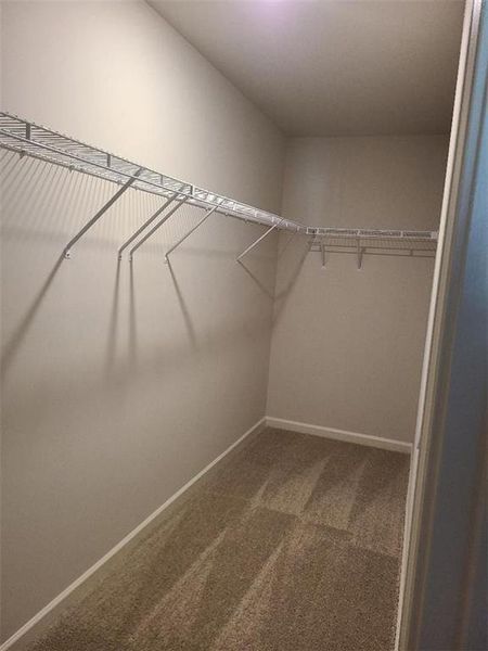Spacious, unfurnished interior of a new home in , Buford (Image 8).