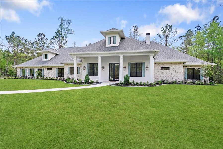 Designed and brought to life by expert custom home builders G&G Designs.