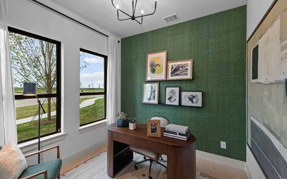 Representative furnished interior of a home built from the Linfield by Brookfield Residential in 40' Traditional Homes at The Grove Frisco, Frisco (Image 12). Representative furnished interior of a home built from the Linfield by Brookfield Residential in 40' Traditional Homes at The Grove Frisco, Frisco (Image 12).