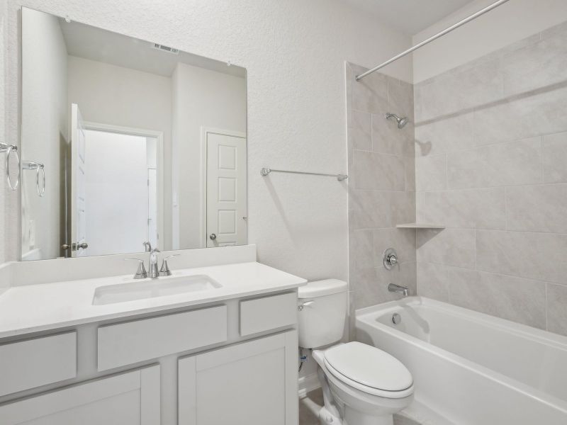 Furnished interior view inside a new home in Thomas Pond, San Antonio (Image 12).