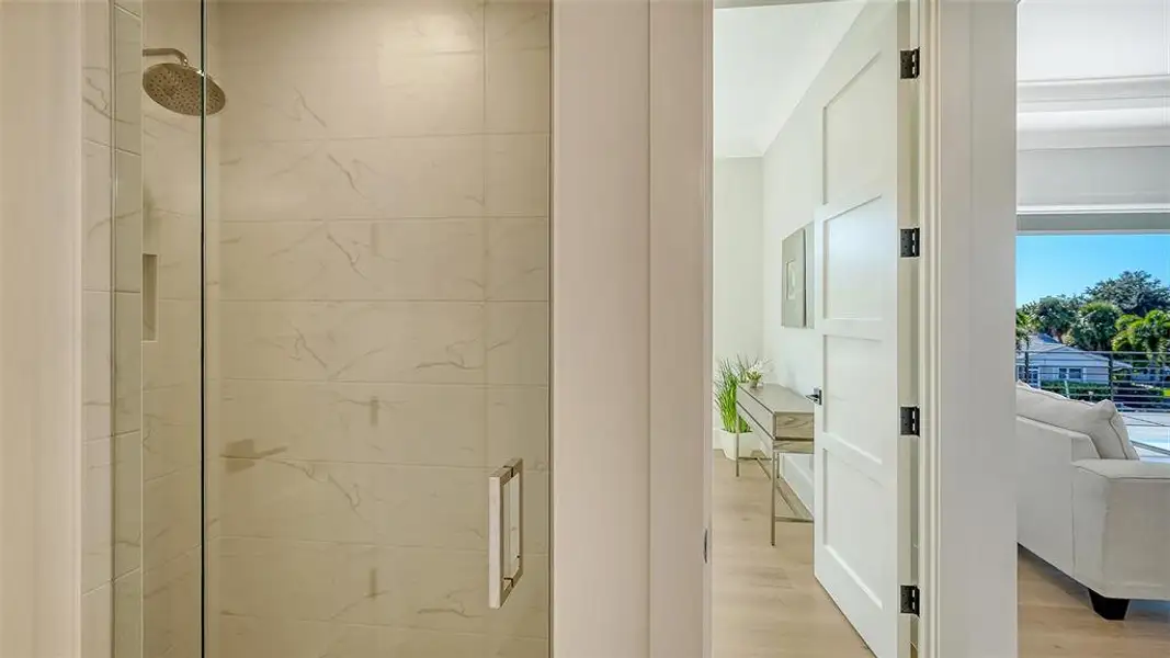 Furnished interior view inside a new home in , Sarasota (Image 44).