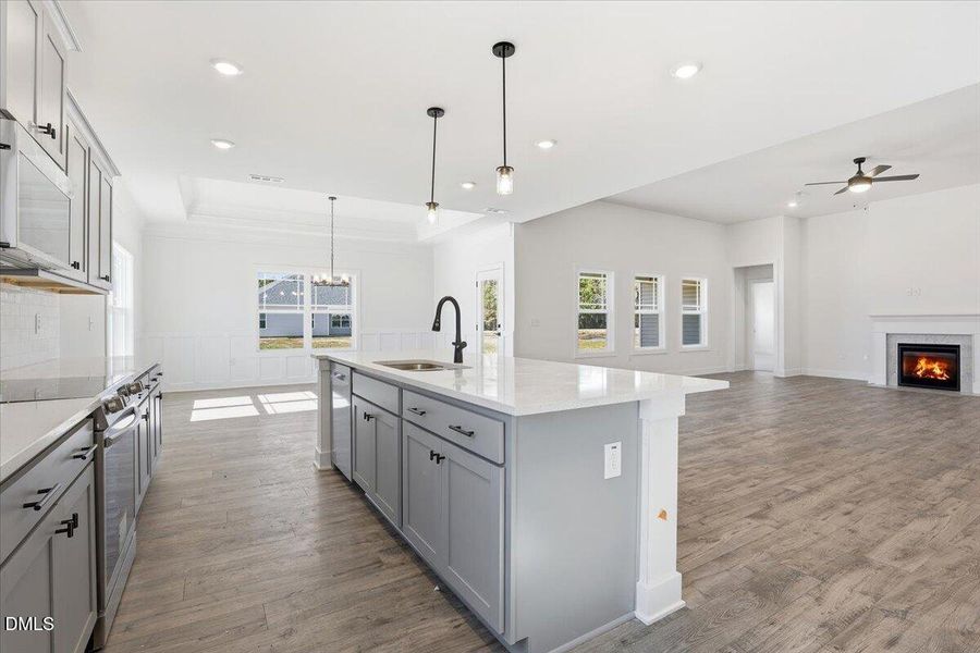 16-109 Manchester Ct-16