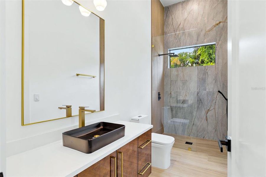 Furnished interior view inside a new home in , Sarasota (Image 12).