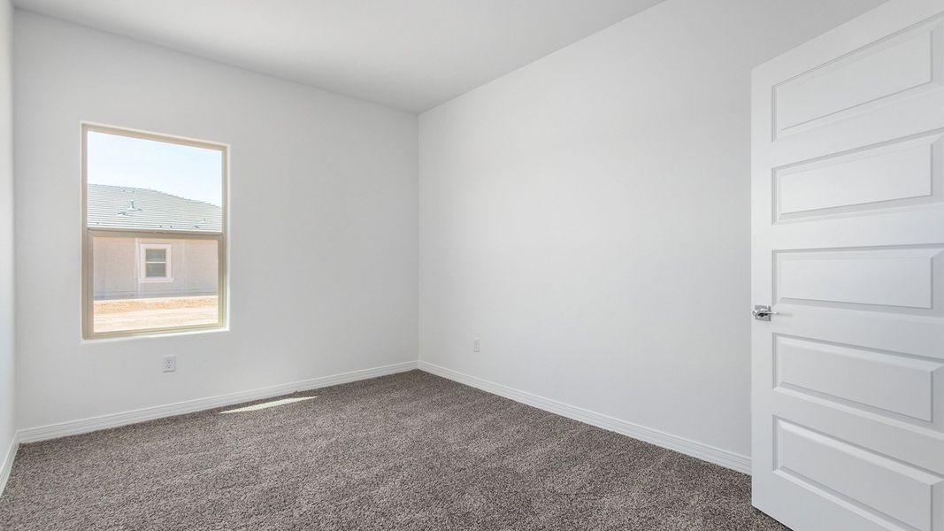 Representative unfurnished interior of a home built from the Sedona - Plan H50T7 by D.R. Horton in Sahuarita Acres, Sahuarita (Image 29).
