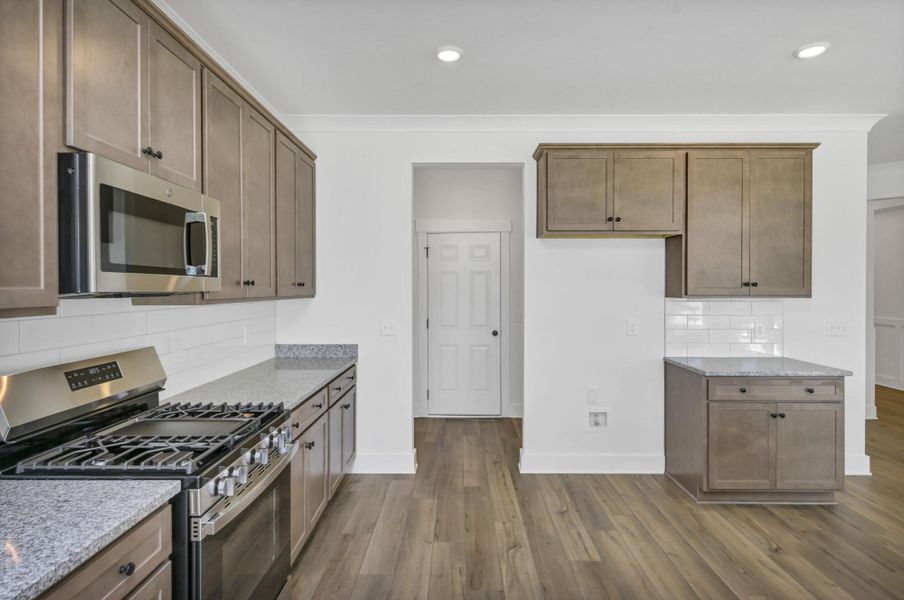 Furnished interior view inside a new home in Ashton Lakes, Lexington (Image 9).