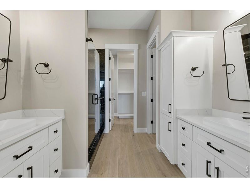 Furnished interior view inside a new home in , Berthoud (Image 36).