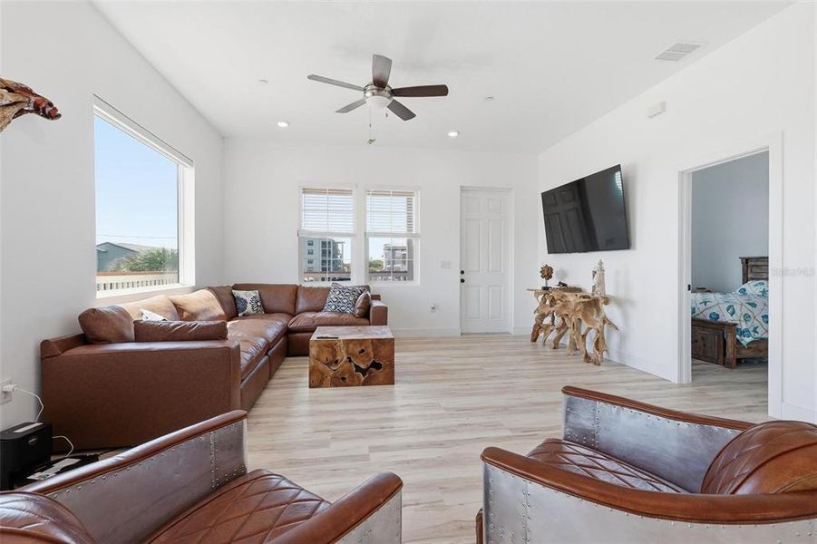 Furnished interior view inside a new home in , New Smyrna Beach (Image 17).