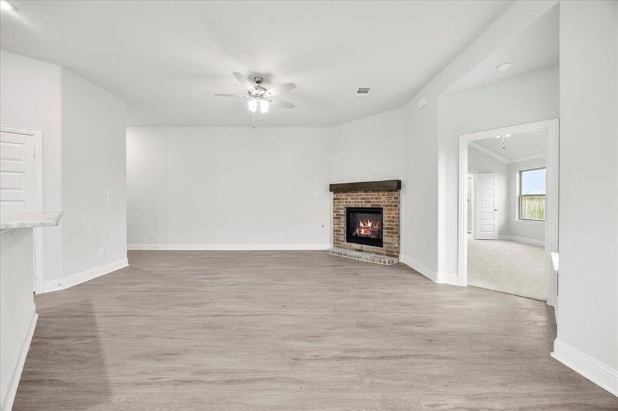 Spacious, unfurnished interior of a new home in Fox Landing, Caddo Mills (Image 21).
