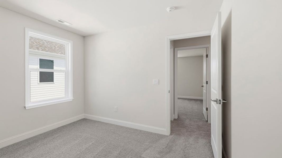 Spacious, unfurnished interior of a new home in Briargate, Fountain Inn (Image 28).