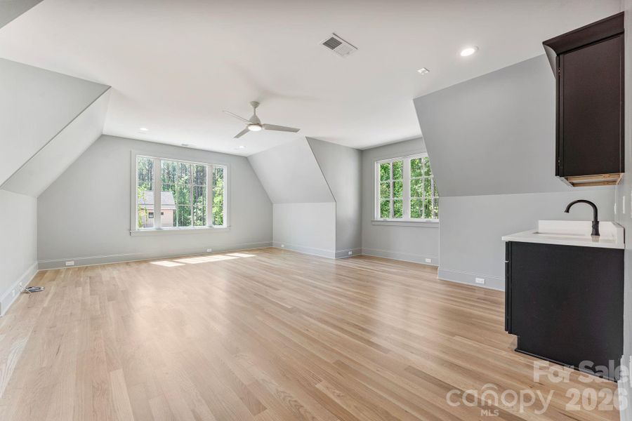 Bonus/Flex Room with Wet Bar