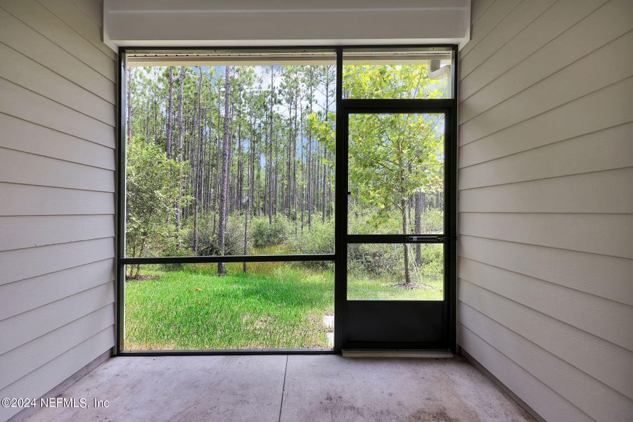 Exterior details and patio area of a home in , Ponte Vedra (Image 3).