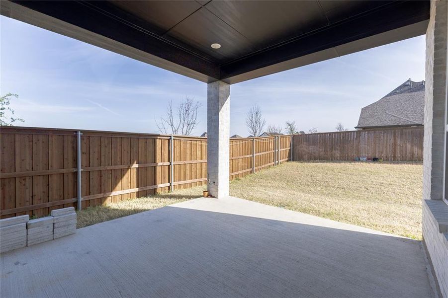 Exterior details and patio area of a home in , Aubrey (Image 27).