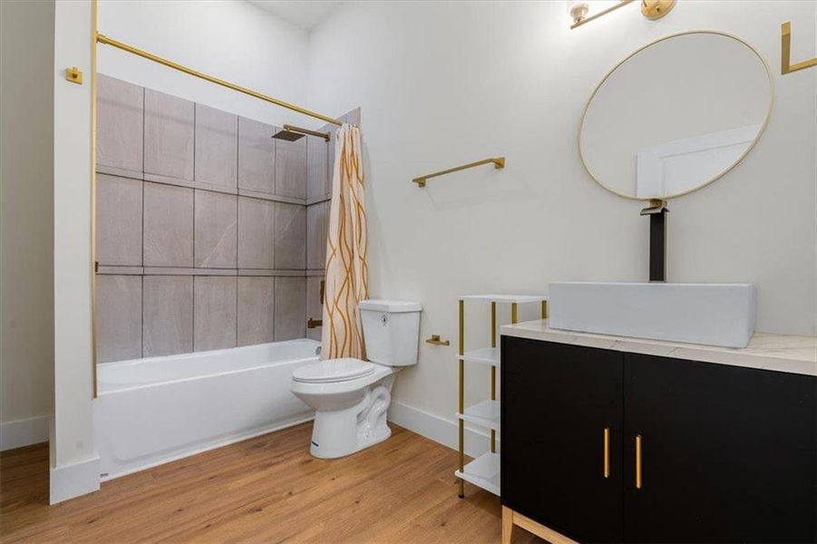 Furnished interior view inside a new home in , Atlanta (Image 5). Furnished interior view inside a new home in , Atlanta (Image 5).