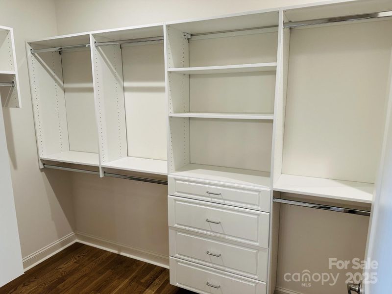 Image 9 of a home in .