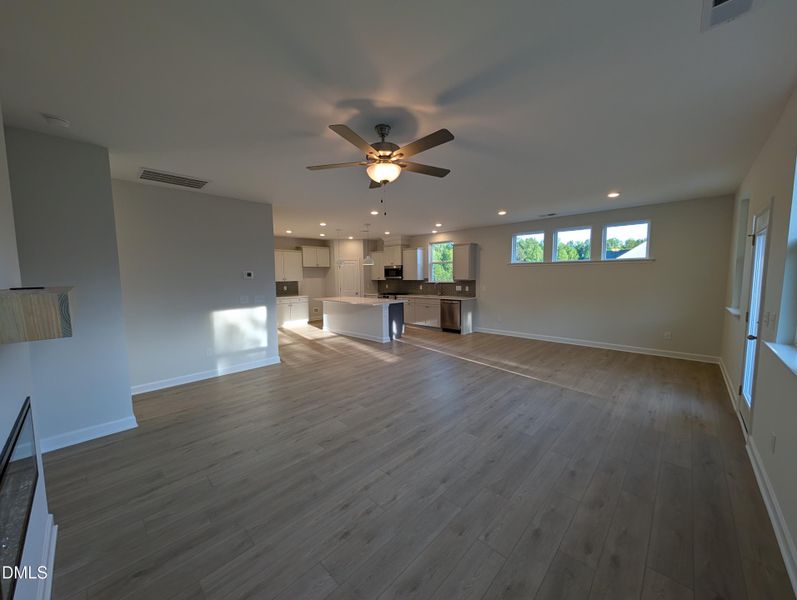 PXL_20260421_223859833.MP