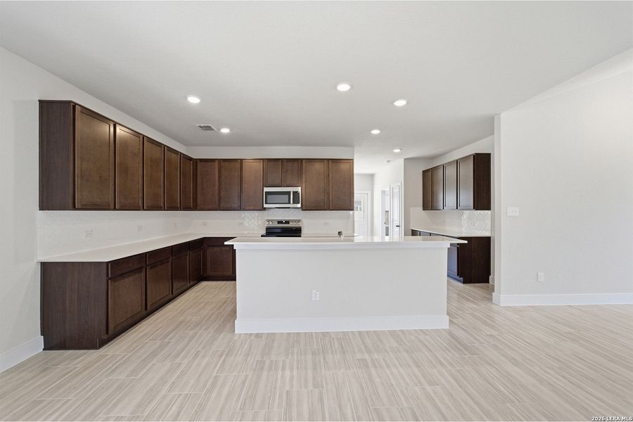 Furnished interior view inside a new home in Swenson Heights, Seguin (Image 6).