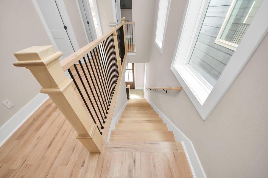 Spacious, unfurnished interior of a new home in , Houston (Image 32).