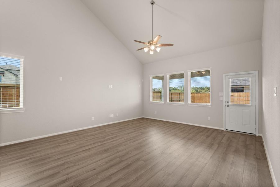 Note: Sample product photo. Actual exterior and interior selections may vary by homesite. Photo may be virtually staged