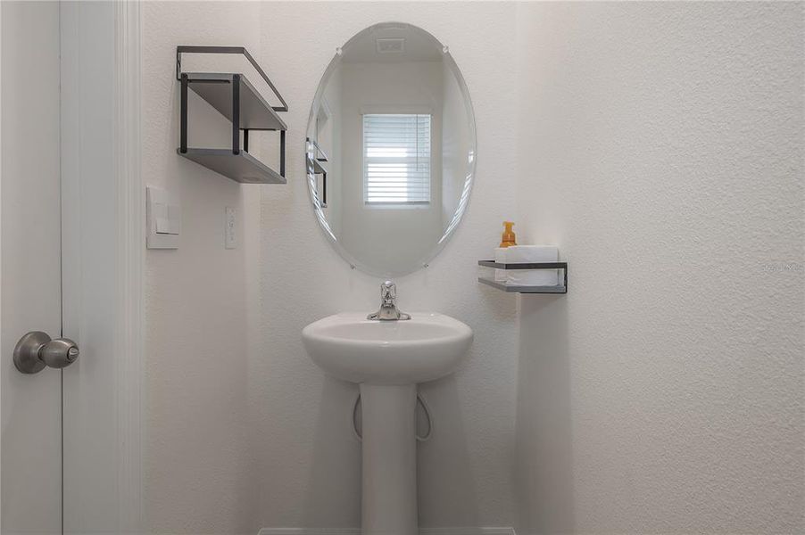 Image 52 of a home in .