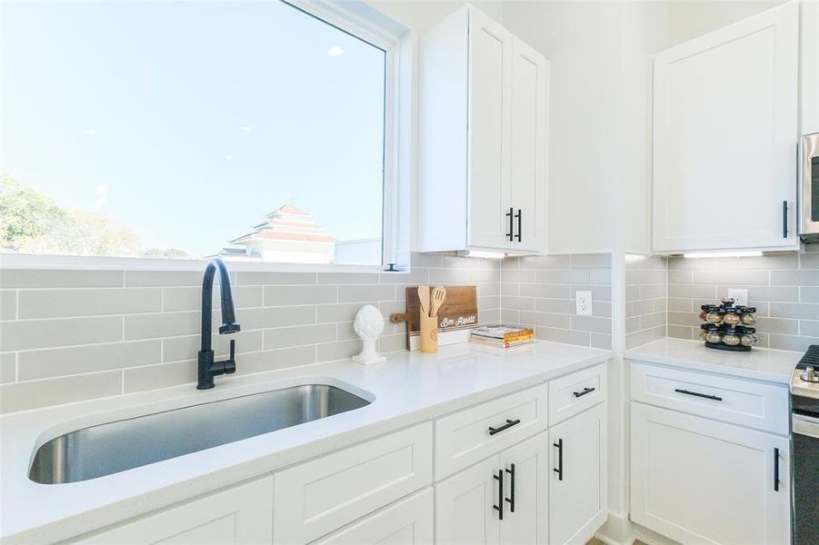 Furnished interior view inside a new home in , Houston (Image 22). Furnished interior view inside a new home in , Houston (Image 22).