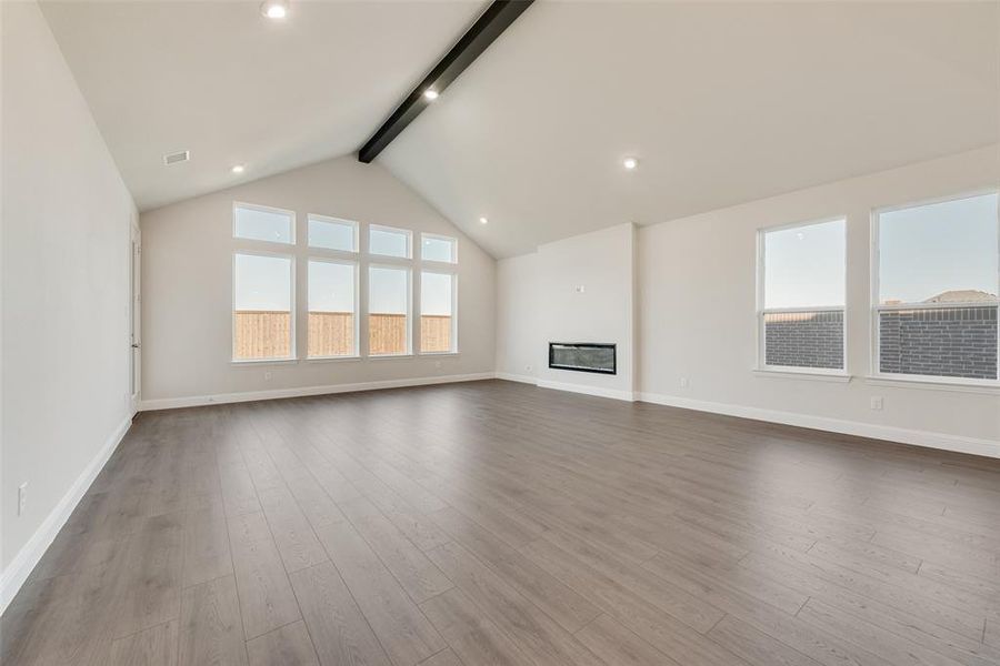 Spacious, unfurnished interior of a new home in Wildflower Ranch, Justin (Image 34). Spacious, unfurnished interior of a new home in Wildflower Ranch, Justin (Image 34).