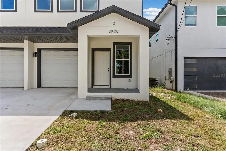 Exterior details and patio area of a home in , Tampa (Image 22).