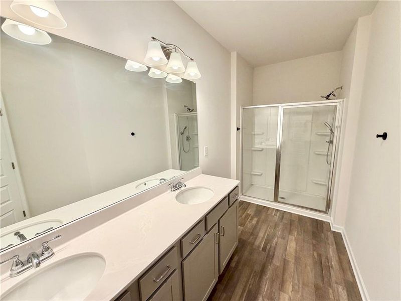 Furnished interior view inside a new home in , Cartersville (Image 7).