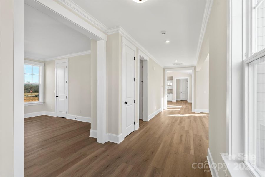 Spacious, unfurnished interior of a new home in Riverwalk, Rock Hill (Image 14).