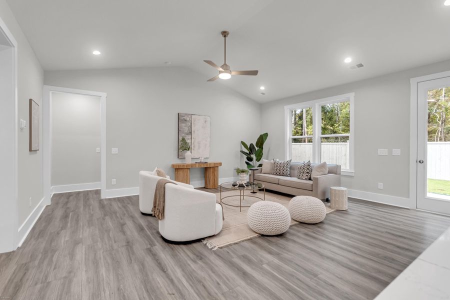 Furnished interior view inside a new home in , Ravenel (Image 7).