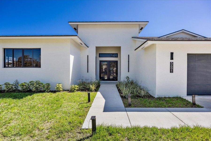 Front Entry Front Entry