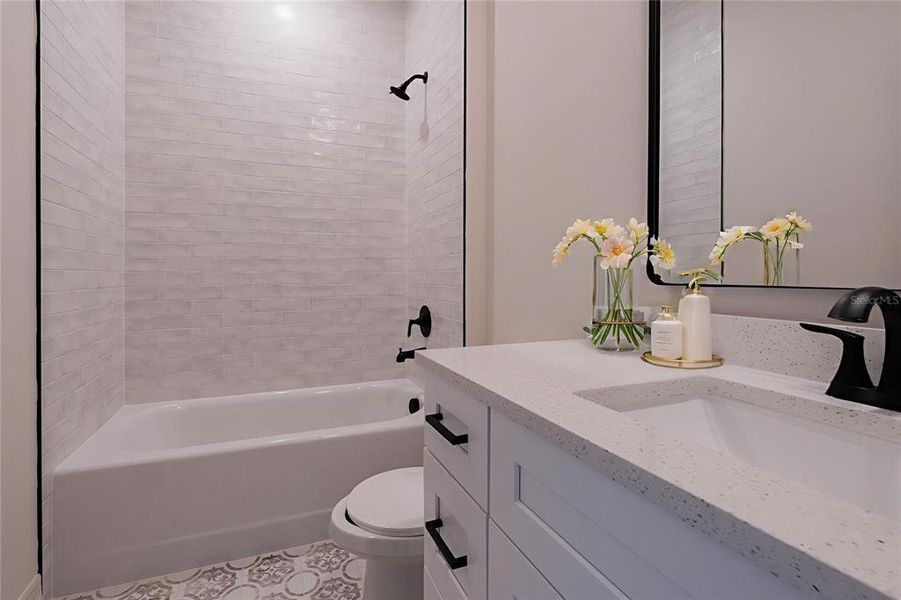 Image 52 of a home in .