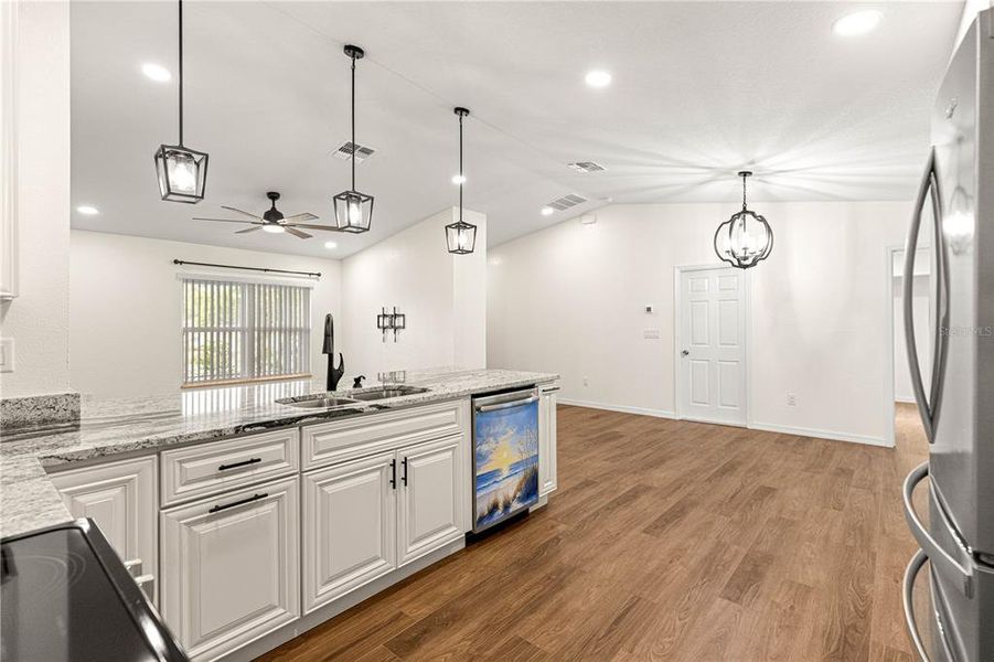 Furnished interior view inside a new home in , Ocala (Image 8).