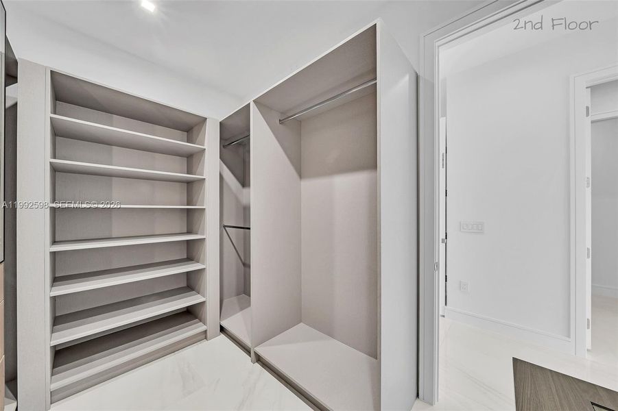 Furnished interior view inside a new home in , Key Largo (Image 36).