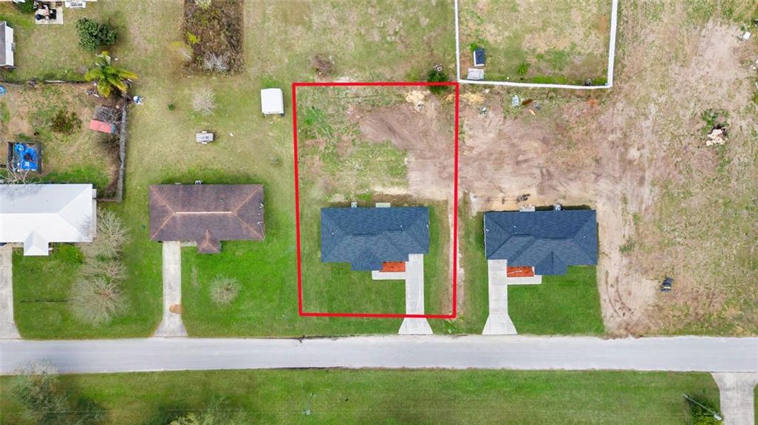 Front exterior of a new home in , Ocala, FL, highlighting curb appeal (Image 21). Front exterior of a new home in , Ocala, FL, highlighting curb appeal (Image 21).