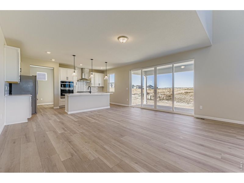 Spacious, unfurnished interior of a new home in Farmstead, Berthoud (Image 11).