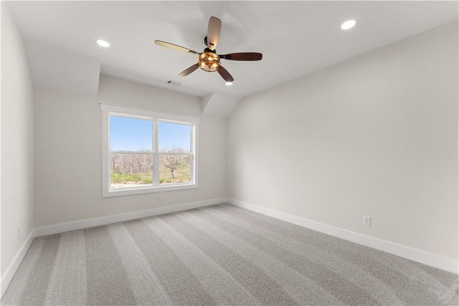 Spacious, unfurnished interior of a new home in , Dawsonville (Image 22).