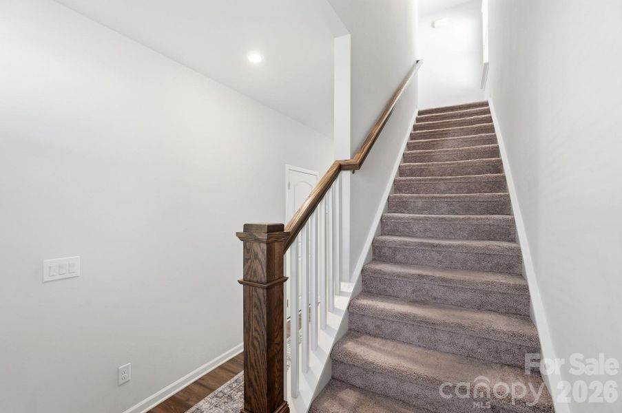 Spacious, unfurnished interior of a new home in , Monroe (Image 22).