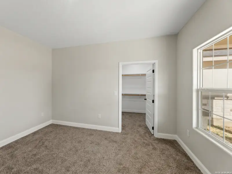 Spacious, unfurnished interior of a new home in , San Antonio (Image 23).