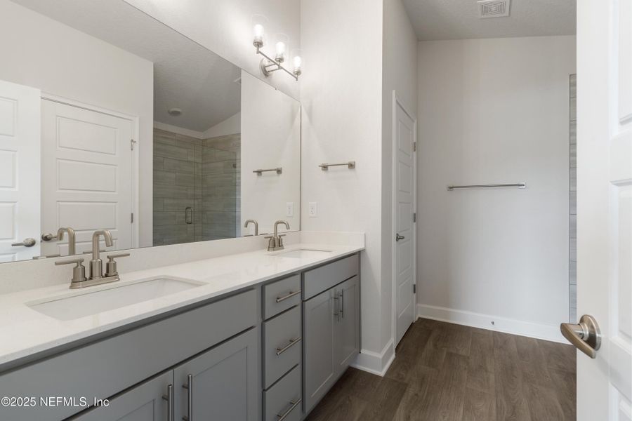 Furnished interior view inside a new home in Shadow Crest at Rolling Hills, Green Cove Springs (Image 9). Furnished interior view inside a new home in Shadow Crest at Rolling Hills, Green Cove Springs (Image 9).