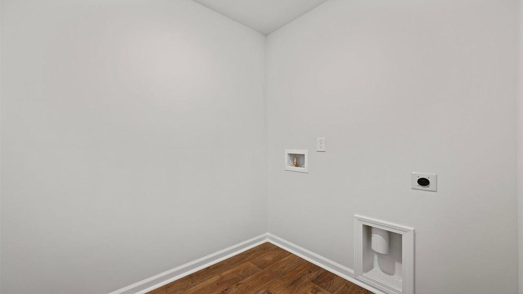 Spacious, unfurnished interior of a new home in Lakeview at Kitfield, Moncks Corner (Image 7).