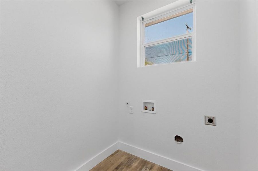 Spacious, unfurnished interior of a new home in , Terrell (Image 14). Spacious, unfurnished interior of a new home in , Terrell (Image 14).