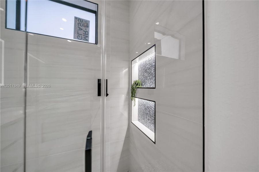 Close-up of interior finishes inside a home in , Lehigh Acres (Image 16).