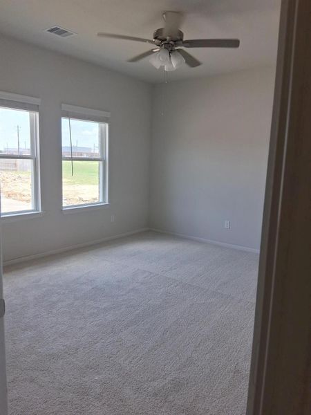 Spacious, unfurnished interior of a new home in Windrose Green, Angleton (Image 7). Spacious, unfurnished interior of a new home in Windrose Green, Angleton (Image 7).