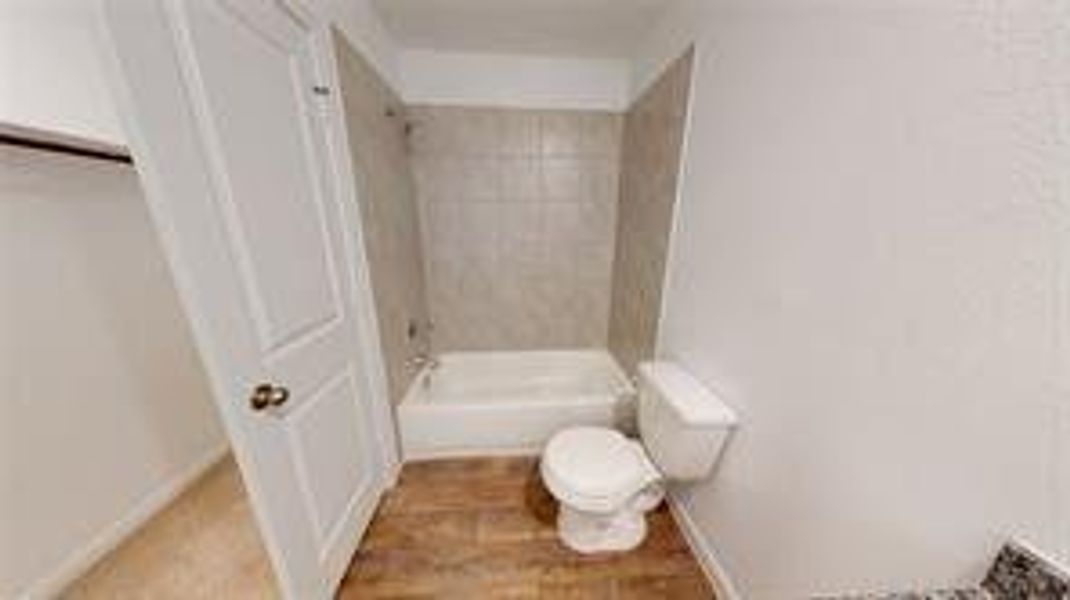 Spacious Ensuite with Ample Closet Space