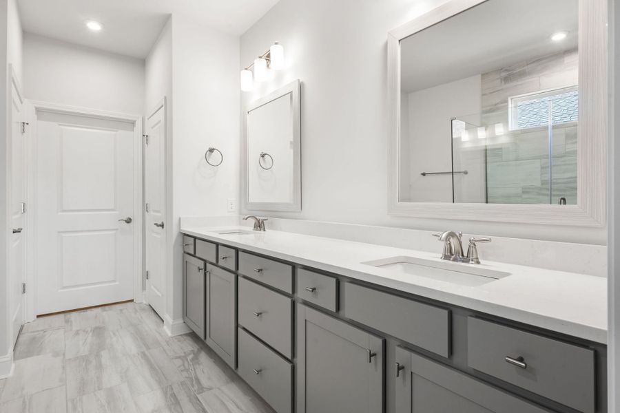 Furnished interior view inside a new home in Sun City Hilton Head, Bluffton (Image 10). Furnished interior view inside a new home in Sun City Hilton Head, Bluffton (Image 10).