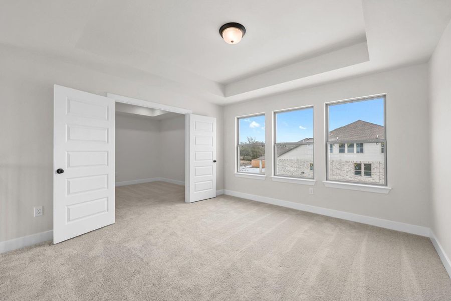 Representative image. Features, specifications, selections and colors may vary.