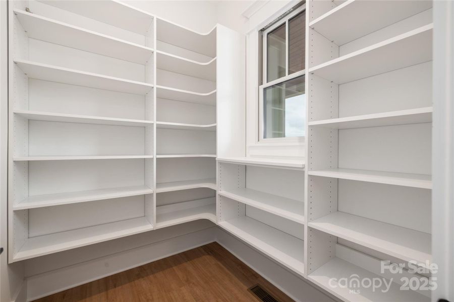 Image 42 of a home in .