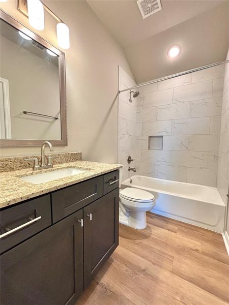 Furnished interior view inside a new home in , Palacios (Image 5).